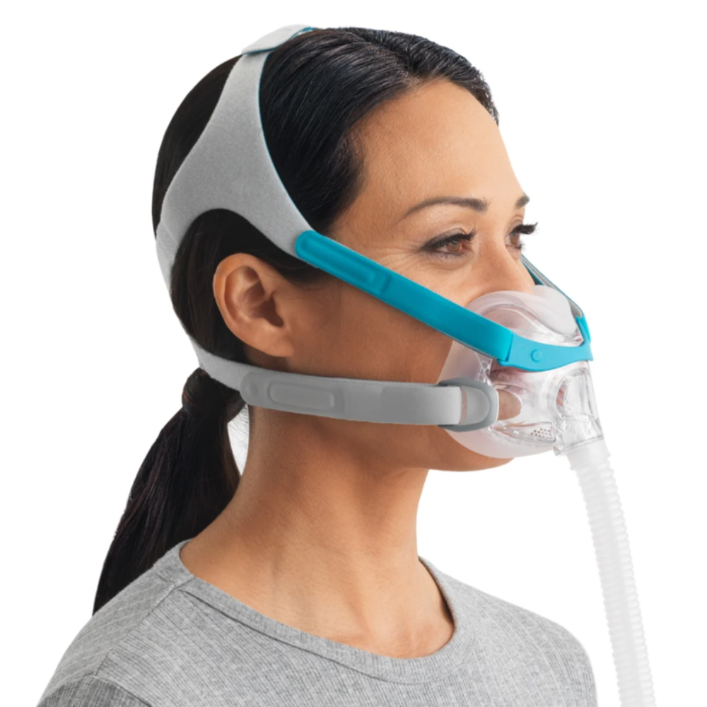 F&P Evora full face mask - woman right side | Int